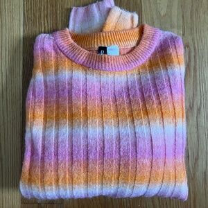 Large | H&M | Colorful Sweater